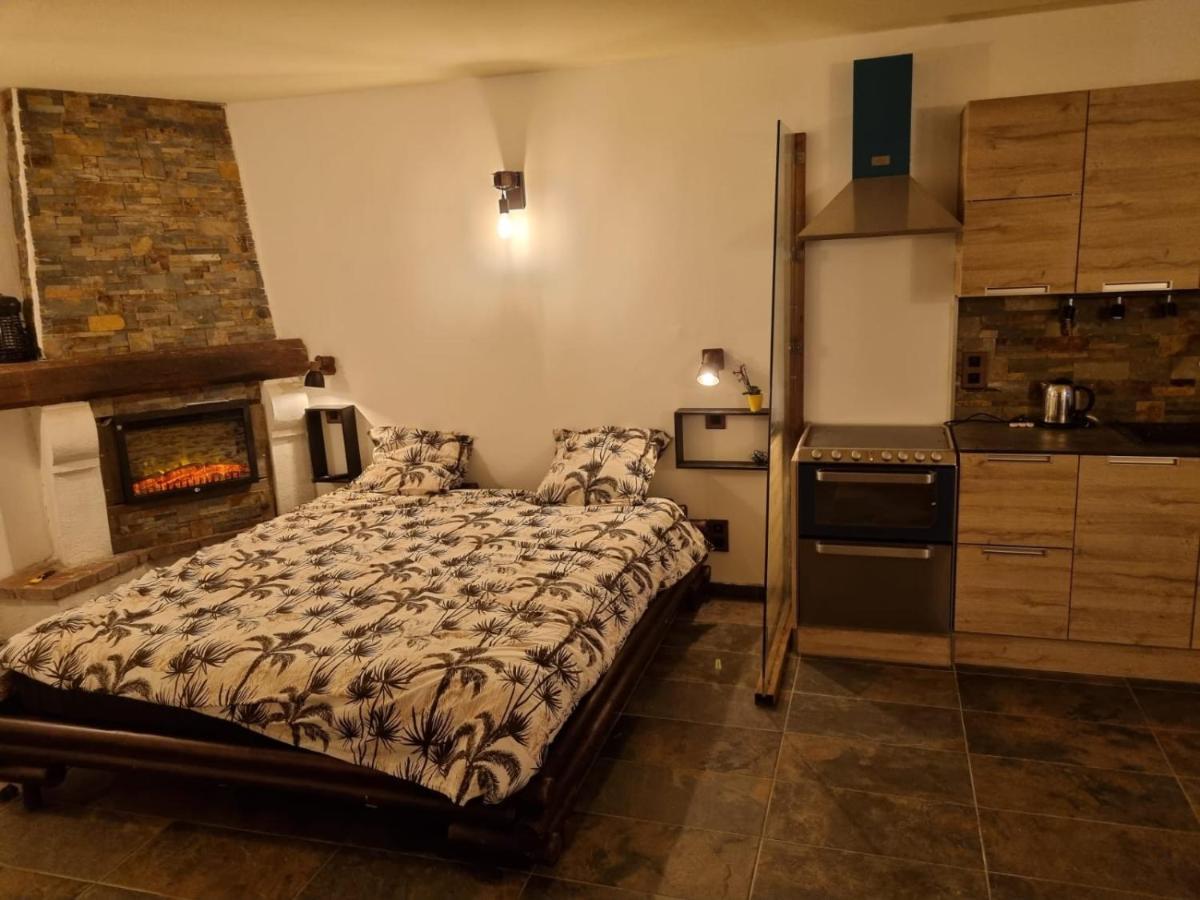 Studio Port Pin Vue Mer, Jacuzzi, Hammam, Parking Prives Cassis Exterior photo